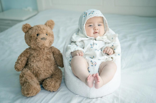 范县宝宝眼角发青怎么回事